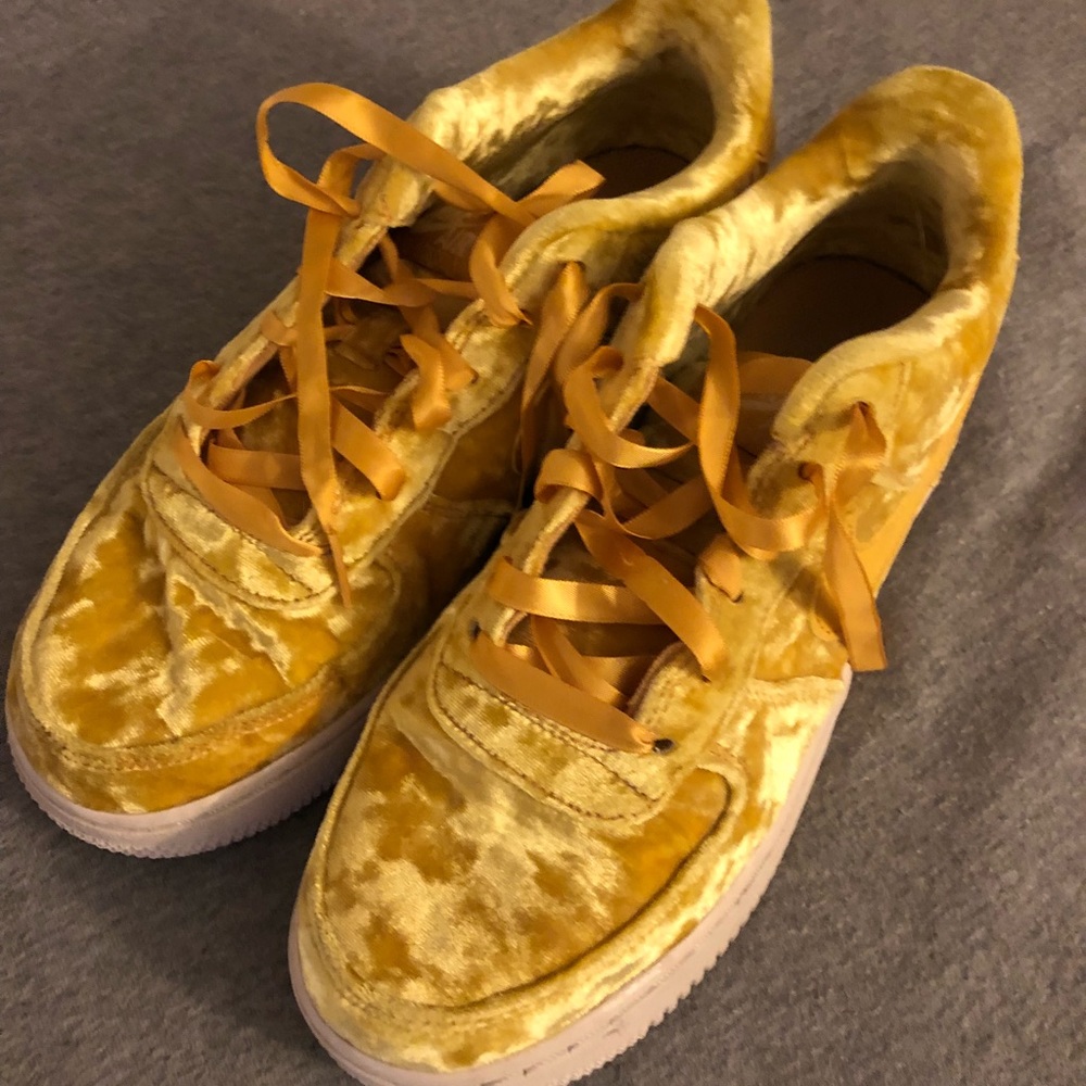Crushed Velvet Nike Air